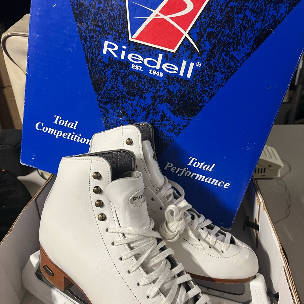 Riedel White Women's Figure Skates
